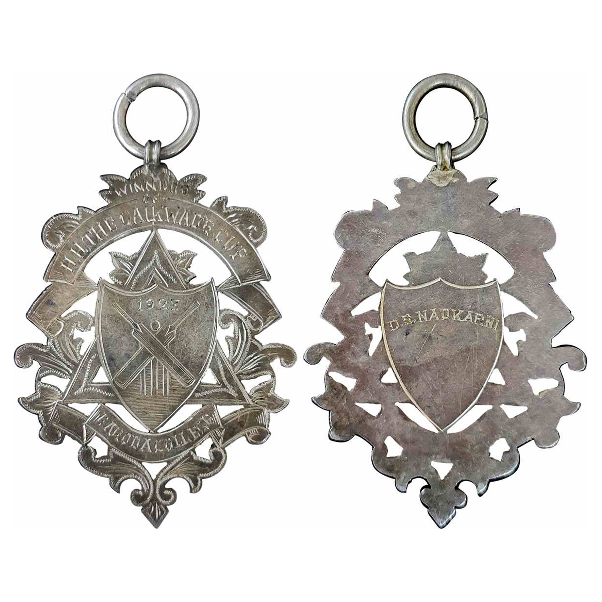 Baroda State Cricket Medal, Silver, 13.00 g, Baroda College, for the Winner of the H.H. th