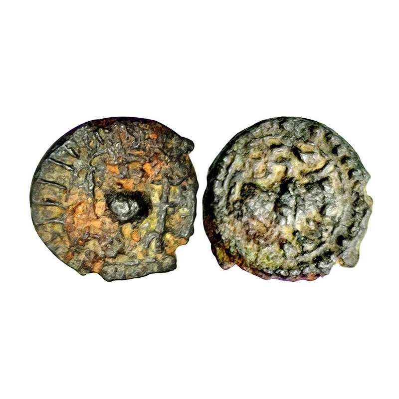 Vishnukundin type of the Vakatakas, Vidarbha region, c. 700-900 AD, Copper, 2.50 g, a conc