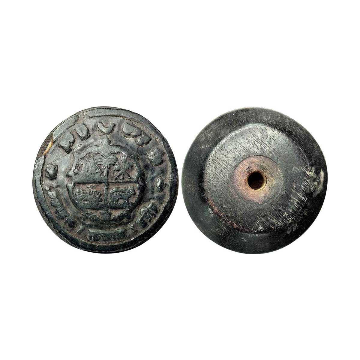 Kutch, Wooden Seal, 92.72 g, 8 cm diameter, depth 2.5 cm, early 19th century. Seal of seni
