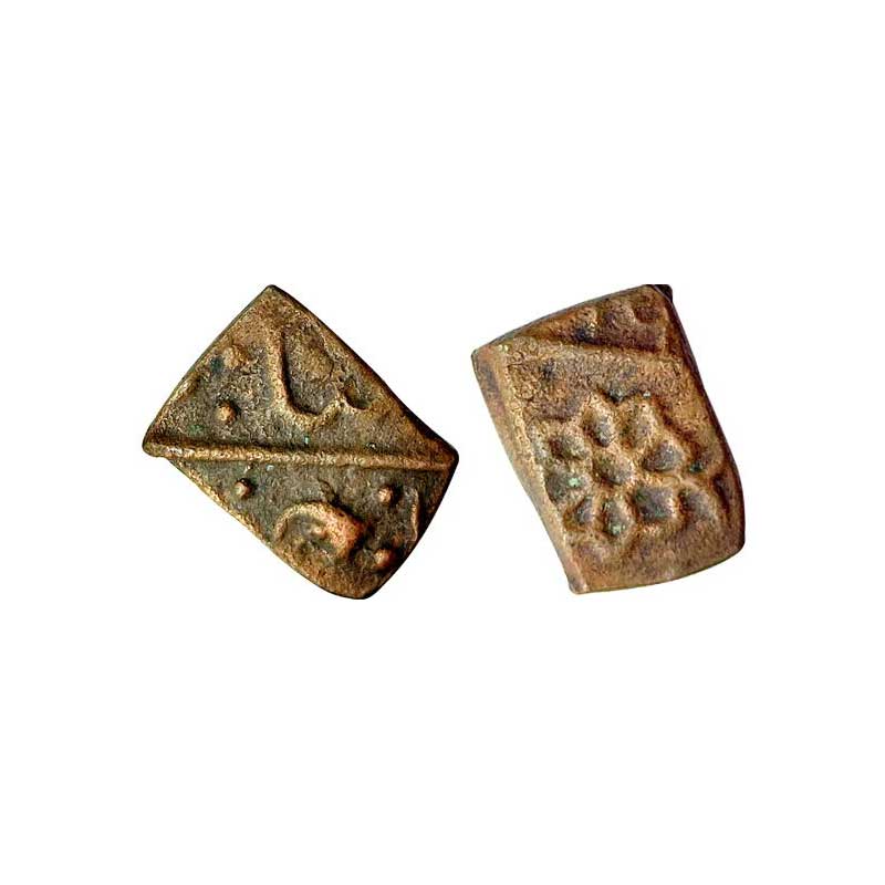 Lunawada, Copper, 3.19 g, Circular ½ Paisa, Lotus Flower type, with a lotus in a square an