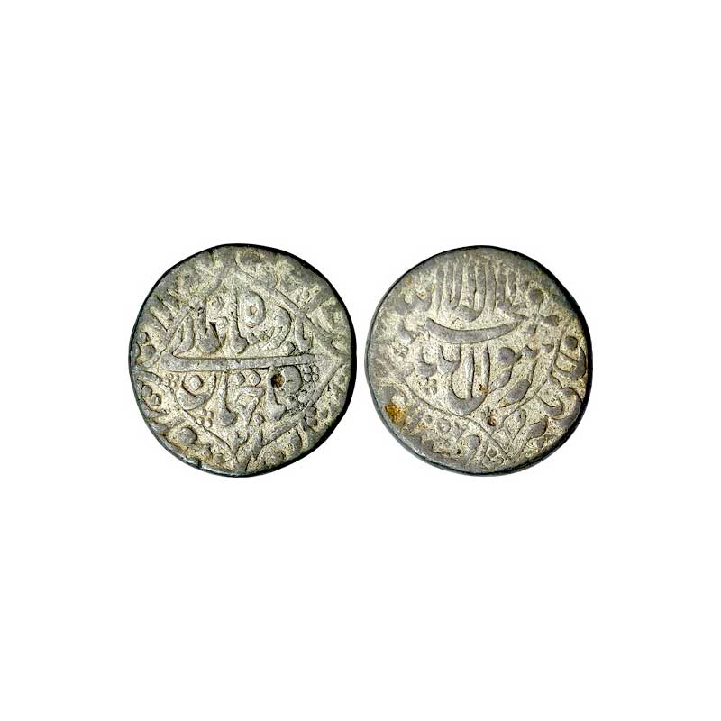 Mughals, Shah Jahan, Silver, Rupee, Surat Mint, lozenge on both the sides type, complete m