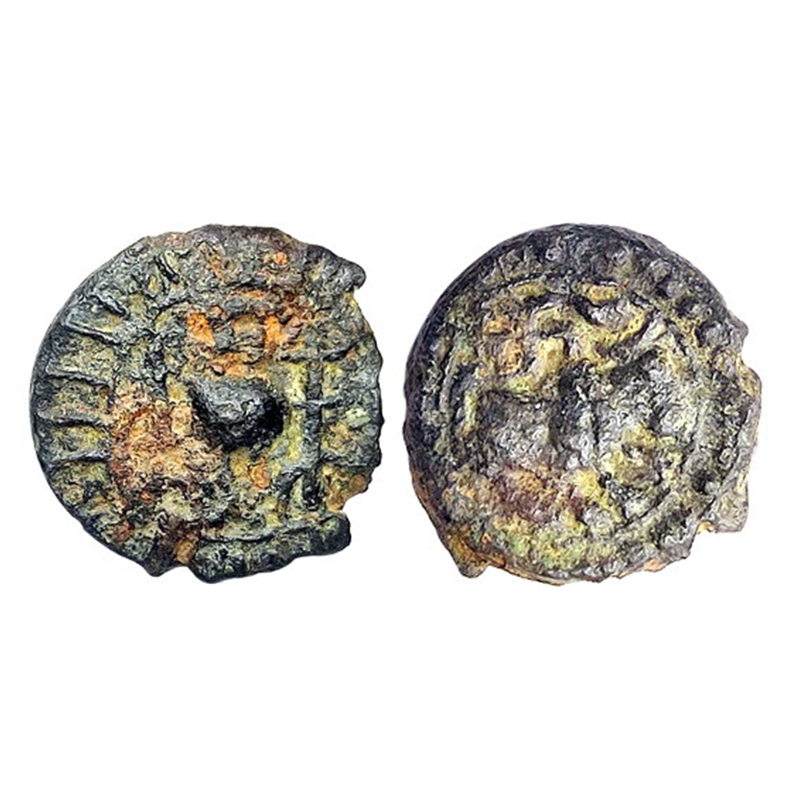 Vishnukundin, 6th century AD, Swastika type, Copper, 2.51 g, Bull type, a Shankha represen