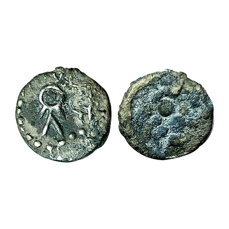 Paramaras of Vidarbha, Bhoj Deva (1150-1200 AD), Silver Dramma, 0.69g. Obv: Stylized lion 
