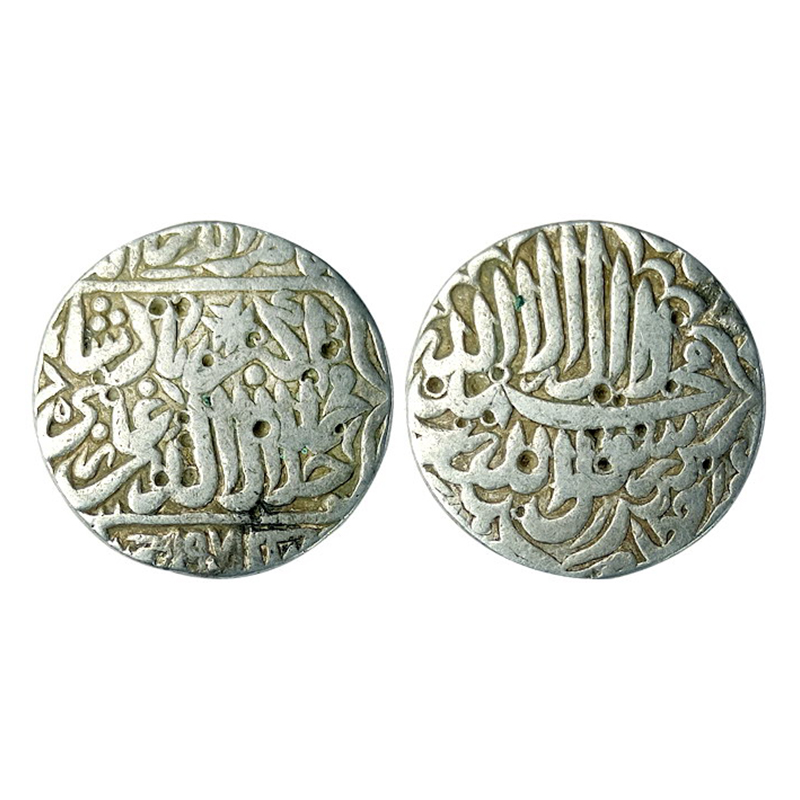 Akbar, Akbarpur Tanda Mint, Silver, 10.89 g, Rupee, Kalima type, mint name at bottom on re