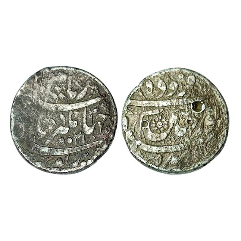Queen Nur Jahan, Lahore Mint, Silver, 11.31 g, Rupee, Couplet type, different legend arran