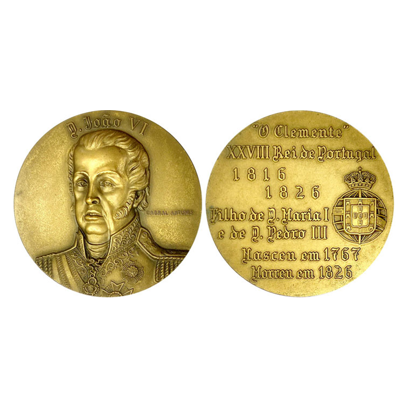 Indo Portuguese, Monarchs, Bronze Medal, 105 g. D. JOAO VI (1816-1826). Obv: Portrait and 