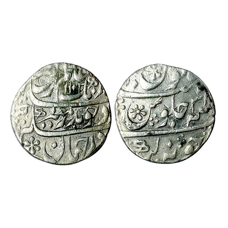 Aurangzeb, Junagadh Mint, Silver, Rupee, Badr Munir type, AH 1102, RY 38. Complete mint na