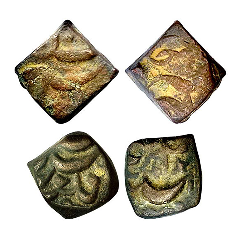 Akbar, Sikar Sukkur Mint, Square ½ and ¼ Dam, Copper, 6.71 g, and 3.19 g, Falus Sikar and 