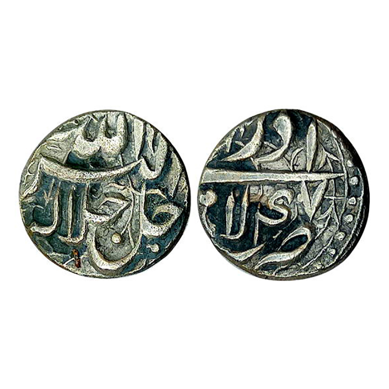 Akbar, ½ Rupee, Lahore Mint, Silver, 5.49 g, Allahu Akbar type on obv, mint name Lahore in