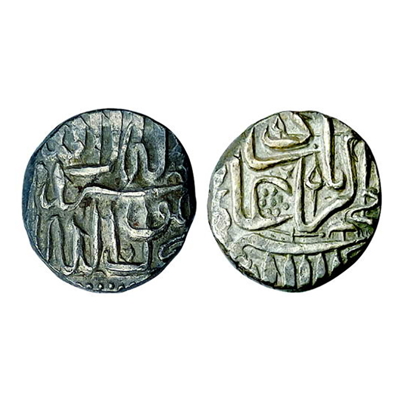 Akbar, Mulher Mint, Mahmudi, Silver, 5.61 g, Kalima on obv, Akbar’s name and title on rev,