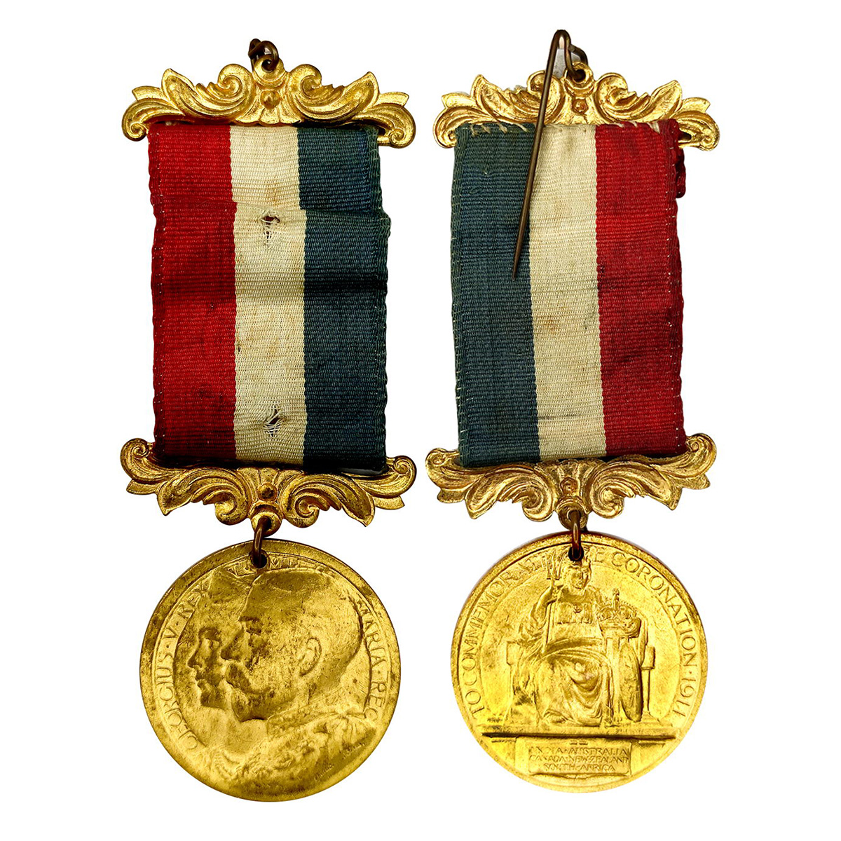 George V, Gold Gilt on Copper, 26.87 g, Coronation Medal, busts of the King and Queen to l
