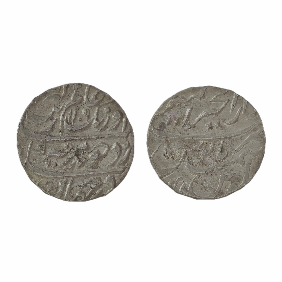 Aurangzeb, Rupee, Ajmer Dar ul Khair Mint, Silver, Badr Munir type. Mint name in the top l