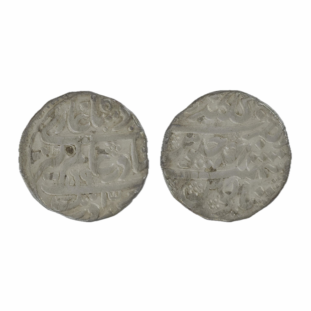 Aurangzeb, Rupee, Golkonda Mint, Silver, Badhsha Ghazi type. Complete Mint name in the top