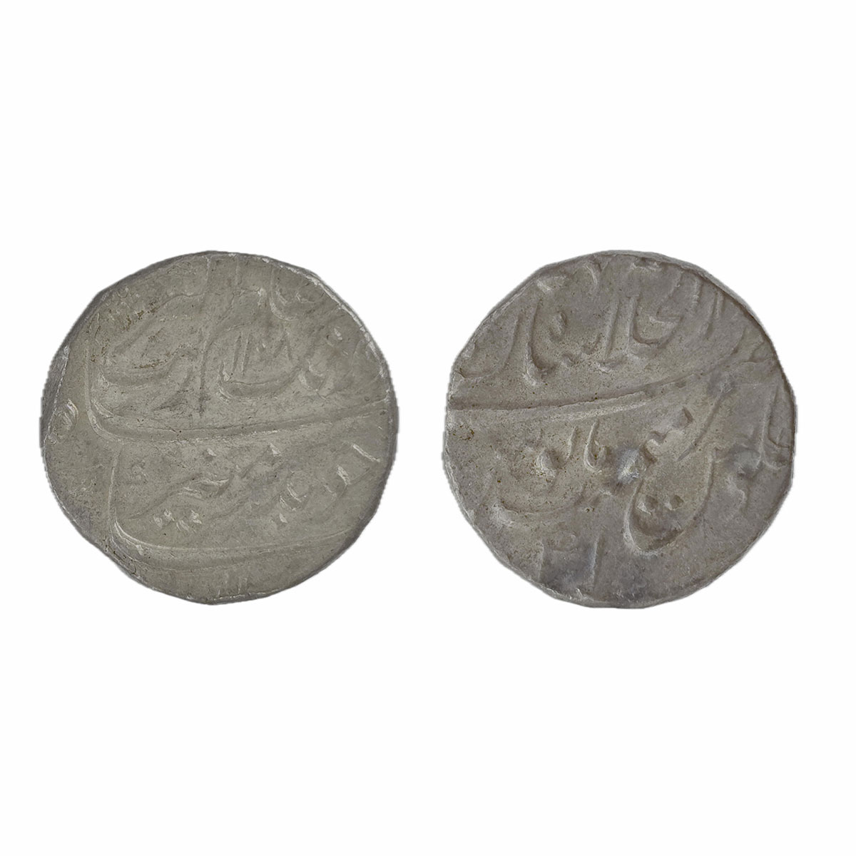 Aurangzeb, Rupee, Khambhayat Mint, Silver, Badr Munir type. Complete Mint name in the bott
