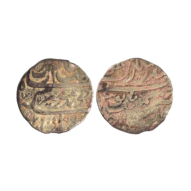 Aurangzeb, Rupee, Surat Bandar-i-Mubarak Mint, Silver, Badr Munir type. Complete Mint name