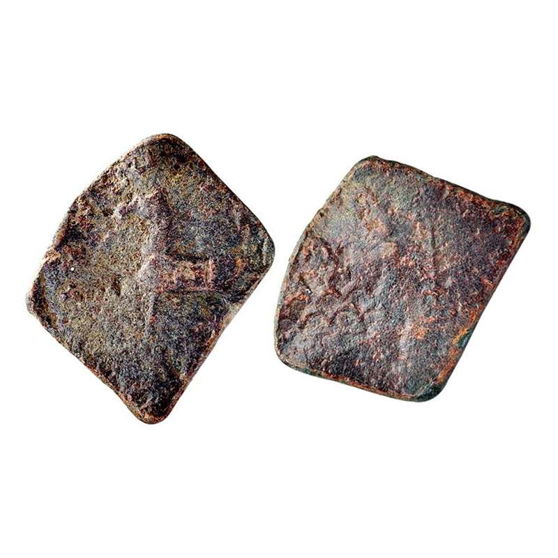 Sadas of Karnataka (c. 150-100 BC), Lead, 10.86 g, a majestic horse standing to left with 