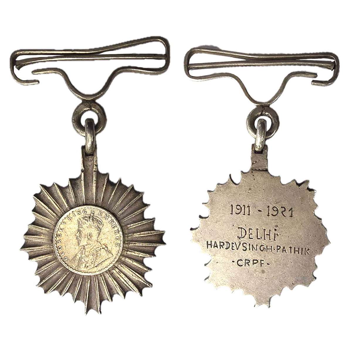 CRPF Medal, Silver, 18.50 g, 2 Annas coin of George V is placed in the centre of this Star