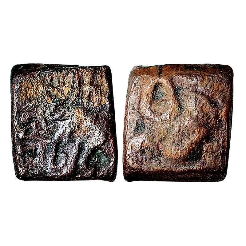 Rashtrakutas (c. AD 700-900), Copper, 3.73 g, square Unit, Lord Buddha seaed with hands pl