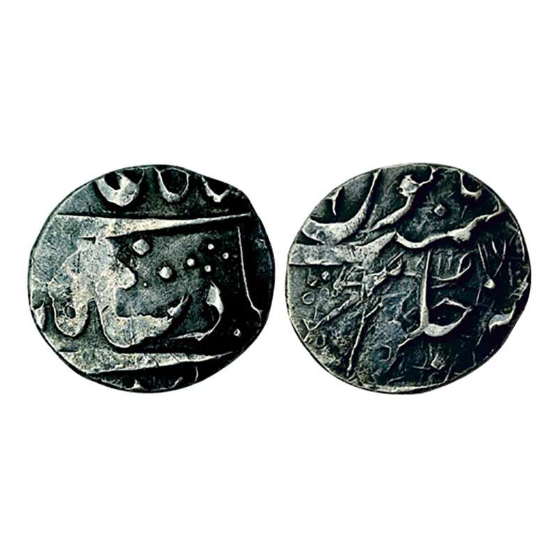 Marathas, Chandwad Mint, ½ Rupee, Silver, 5.66 g, in the name of Shah Alam II, mint name o