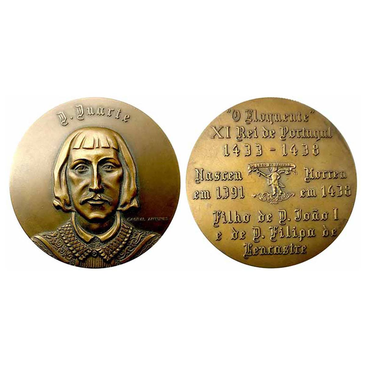 Indo Portuguese Monarchs, Bronze Medal, Dom DUARTE( 1433-38),85 g. Obv: Portrait rev. Her 